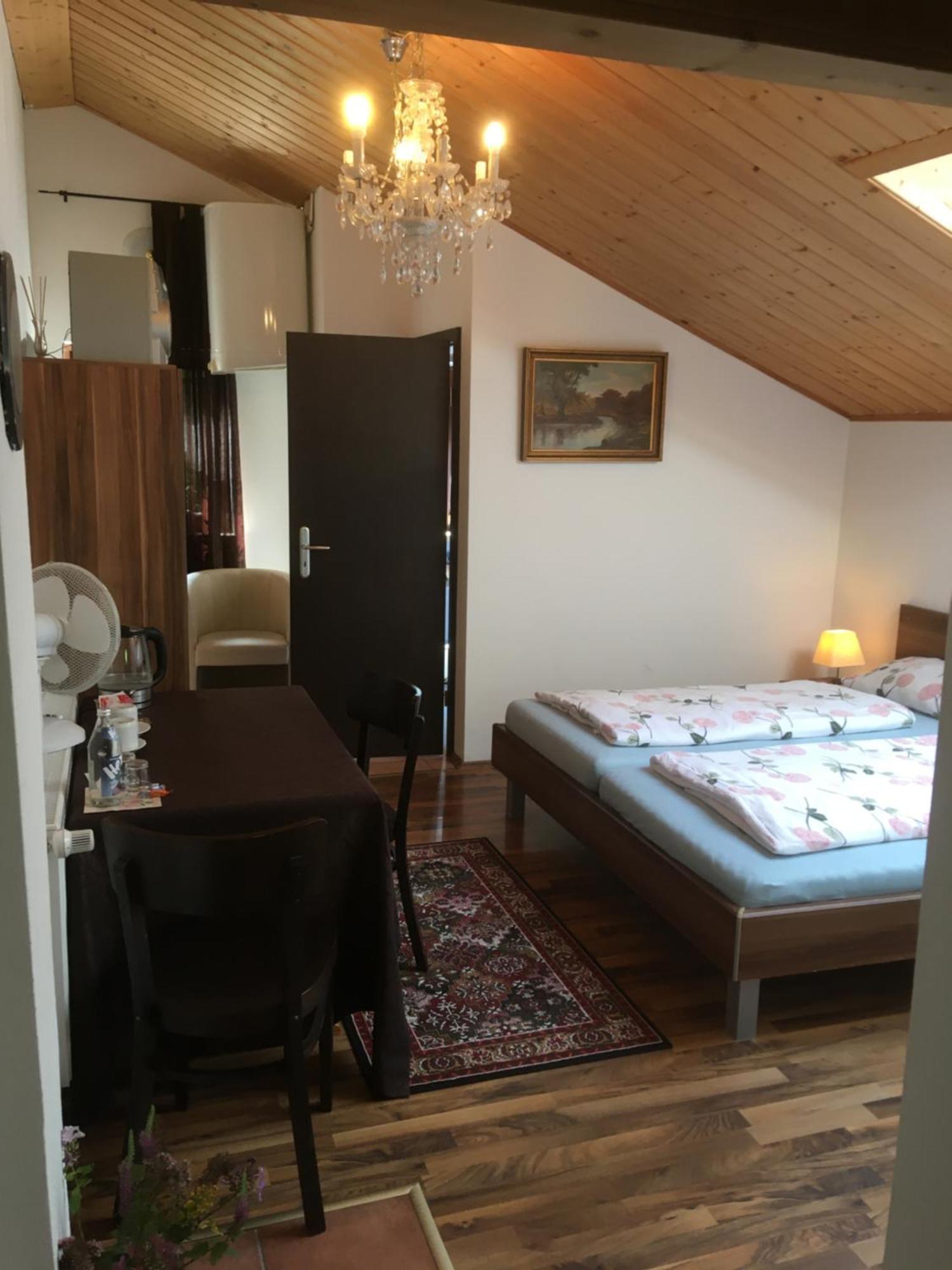 Zur Freiheit Guest house